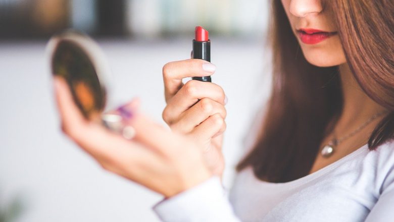 5 Classic Makeups That Work for Any Occasion