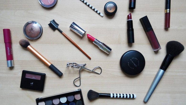 7 Best Cheap Makeup Products that Won’t Break Your Bank